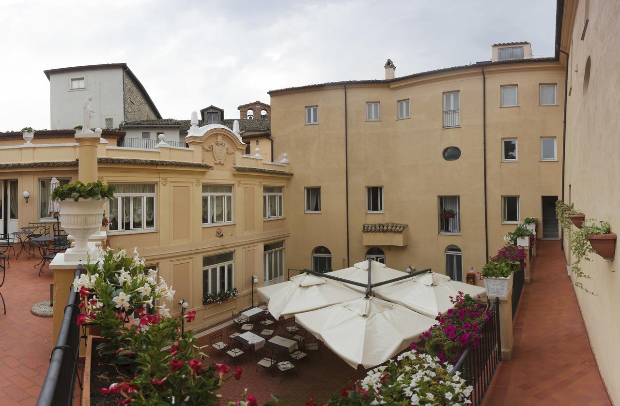 Hotel Relais Filonardi Veroli Exterior photo
